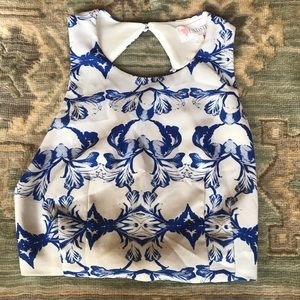 Blue cropped tank
